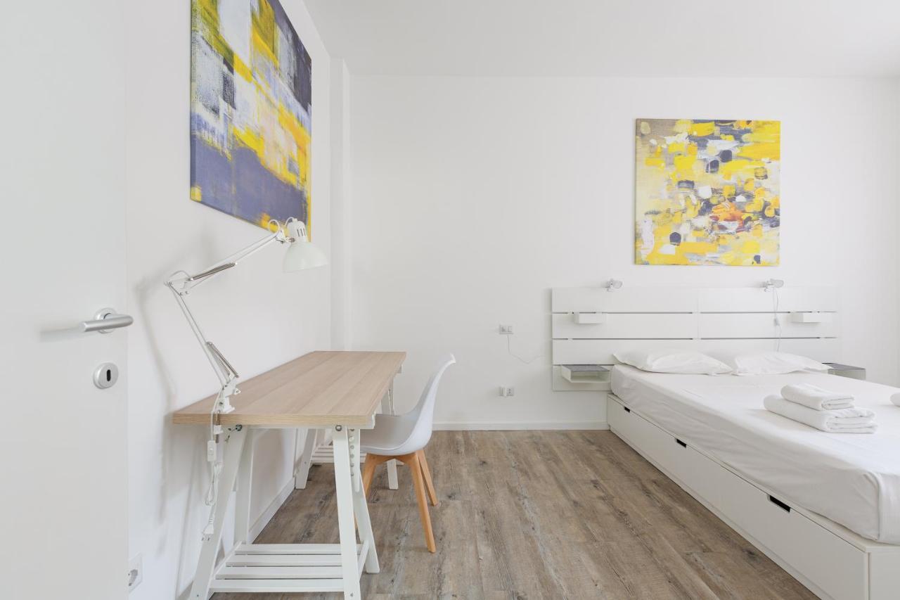 Cagnola Cozy Apartament With Balcony Milano Ngoại thất bức ảnh